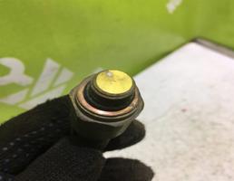 Датчик температуры для BMW 7-серия E32 1986-1994  запчасти бу