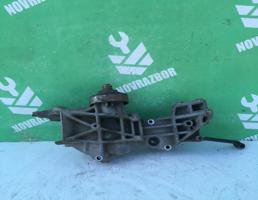 Кронштейн генератора для Audi A4 B5 94-00  запчасти бу