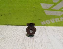 Форсунка инжекторная для Nissan Teana J31 03-08  запчасти бу