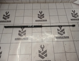 Амортизатор капота для VW Passat B5 96-00  запчасти бу