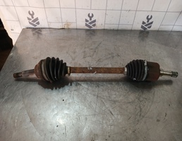 Полуось передняя левая для Ford Transit 06-13  запчасти бу