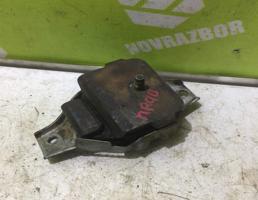 Опора двигателя для Subaru Forester S10 1997-2000  запчасти бу