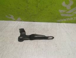 Кронштейн (сопут. товар) для VW Golf 4 Bora 97-05  запчасти бу