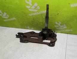 Кулиса КПП для Mitsubishi Space Wagon (N3,N4) 1991-2000  запчасти бу