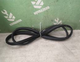 Уплотнитель двери для LADA VESTA 15-19  запчасти бу