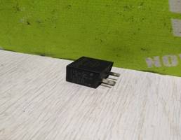 Реле для VW Passat  B3  1988-1993  запчасти бу