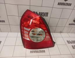 Фонарь задний левый для Hyundai Elantra 3  00-05  запчасти бу