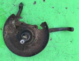 Кулак поворотный передний правый для Mercedes Benz W123 1976-1985  запчасти бу