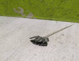 Крепеж для Nissan Primera P11 96-02  запчасти бу