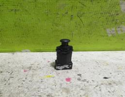 Датчик включения стопсигнала для Renault Clio 2 Symbol 1998-2008  запчасти бу