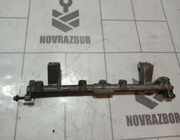 Рейка топливная (рампа) для Ford Focus 1 1998-2004  запчасти бу