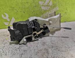 Замок двери передней правой для Mercedes Benz W210 E-class 1995-2000  запчасти бу