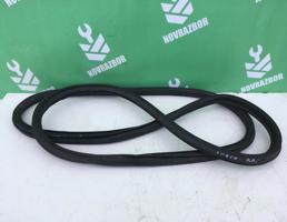 Уплотнитель двери для Opel Corsa D 2006-2014  запчасти бу