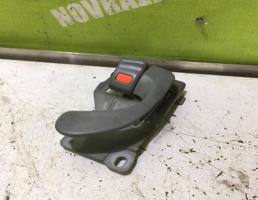 Ручка двери внутренняя правая для Mitsubishi Galant 8  EA 97-03  запчасти бу