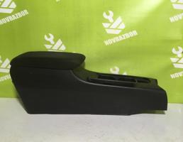 Подлокотник для Mitsubishi Lancer 9 CS 03-06  запчасти бу