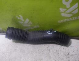 Патрубок воздушного фильтра для VW Passat  B3  1988-1993  запчасти бу