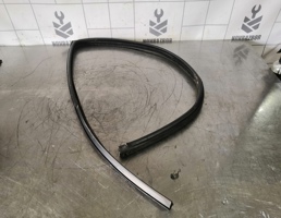 Уплотнитель стекла двери для Opel Astra G 1998-2005  запчасти бу