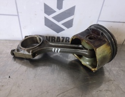 Поршень с шатуном для Chevrolet Lacetti 04-13  запчасти бу