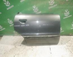 Дверь задняя правая для Audi 80  90  B3  86-91  запчасти бу