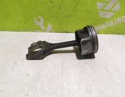 Поршень с шатуном для Kia Cerato 2009-2013  запчасти бу