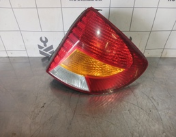 Фонарь задний правый для Kia RIO 1 2000-2004  запчасти бу