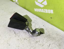 Ответная часть ремня безопасности для VW Passat B6 05-10  запчасти бу