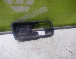Кронштейн ручки для VW Caddy 3 2004-2015  запчасти бу