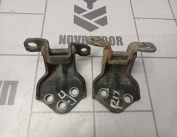 Петля двери передней для Hyundai Elantra 3  00-05  запчасти бу