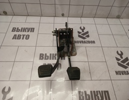 Блок педалей для Ford Focus 1 1998-2004  запчасти бу