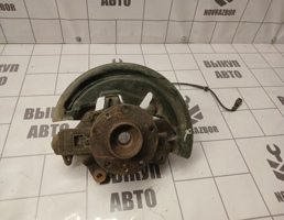 Кулак поворотный передний правый для Renault Megane 3 09-16  запчасти бу