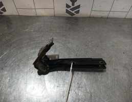 Петля капота для Audi A6 (C4) 1994-1997  запчасти бу