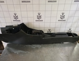 Консоль для Skoda Fabia 2007-2015  запчасти бу