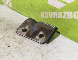 Петля двери задней левой верхняя для Chery Boo M11 10-14  запчасти бу