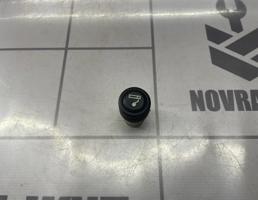 Прикуриватель для Ford Focus 2 05-08  запчасти бу