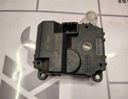 Моторчик заслонки отопителя для Kia RIO 1 2000-2004  запчасти бу