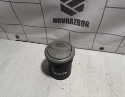 Дефлектор воздушный для Fiat Punto 2 (188) 99-10  запчасти бу