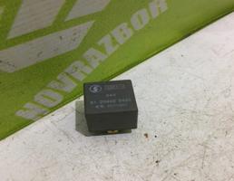 Реле для VW Passat  B3  1988-1993  запчасти бу