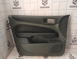 Обшивка двери комплект для Ford Focus 2 05-08  запчасти бу
