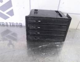 Ящик для инструментов для VW Passat B5 96-00  запчасти бу