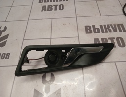 Ручка двери передней внутренняя левая для Skoda Yeti 2009-2018  запчасти бу