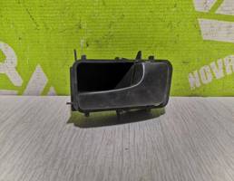 Ручка двери внутренняя правая для VW Passat  B3  1988-1993  запчасти бу