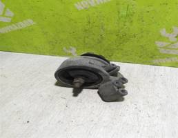 Опора двигателя для Mitsubishi Space Wagon (N3,N4) 1991-2000  запчасти бу