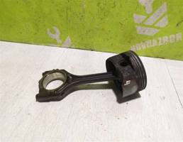 Поршень с шатуном для Mitsubishi Lancer 10 CX  CY 07-17  запчасти бу