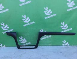 Накладка декоративная для Skoda Yeti 2009-2018  запчасти бу