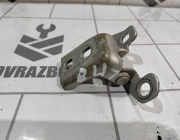 Петля двери передней левой верхняя для Renault Clio 3  2005-2012  запчасти бу