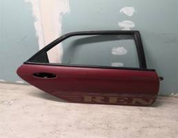 Дверь задняя правая для Renault Laguna 94-99  запчасти бу