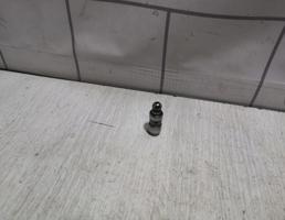 Толкатель для Skoda Octavia A5 1Z   04-13  запчасти бу