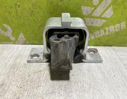 Опора двигателя правая для LADA VESTA 15-19  запчасти бу