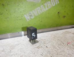 Реле для Hyundai Lantra 96-00  запчасти бу