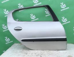 Дверь задняя правая для Peugeot 206 98-12  запчасти бу